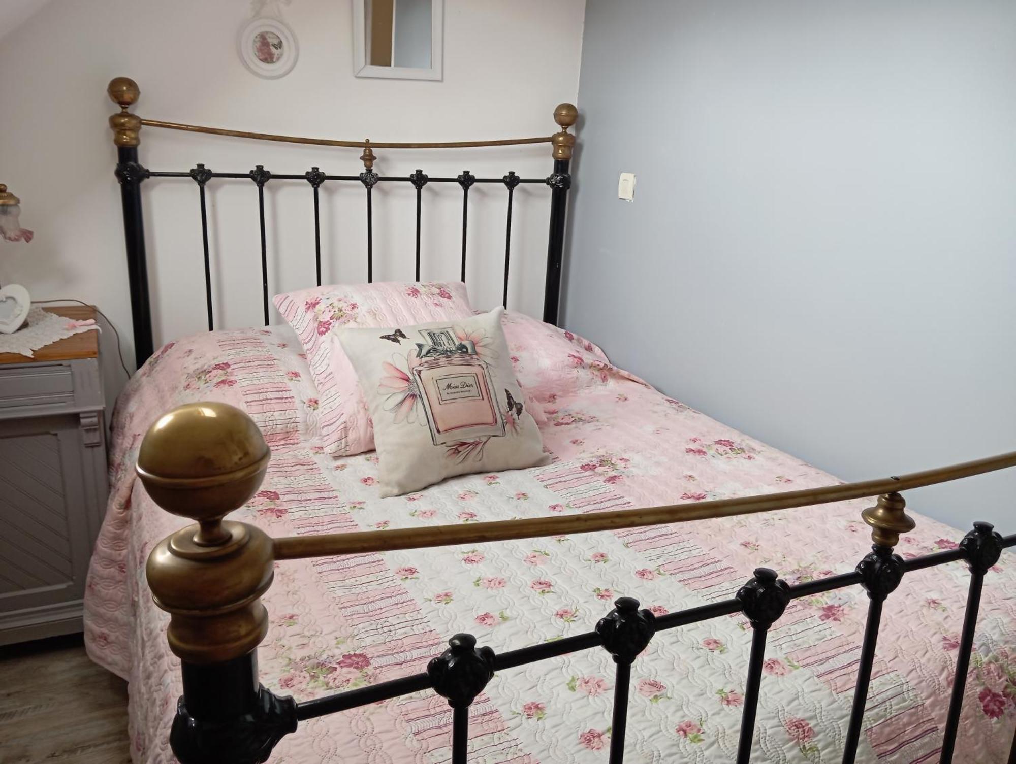 La Petite Maison Dans La Prairie Notre-Dame-du-Touchet Exterior foto